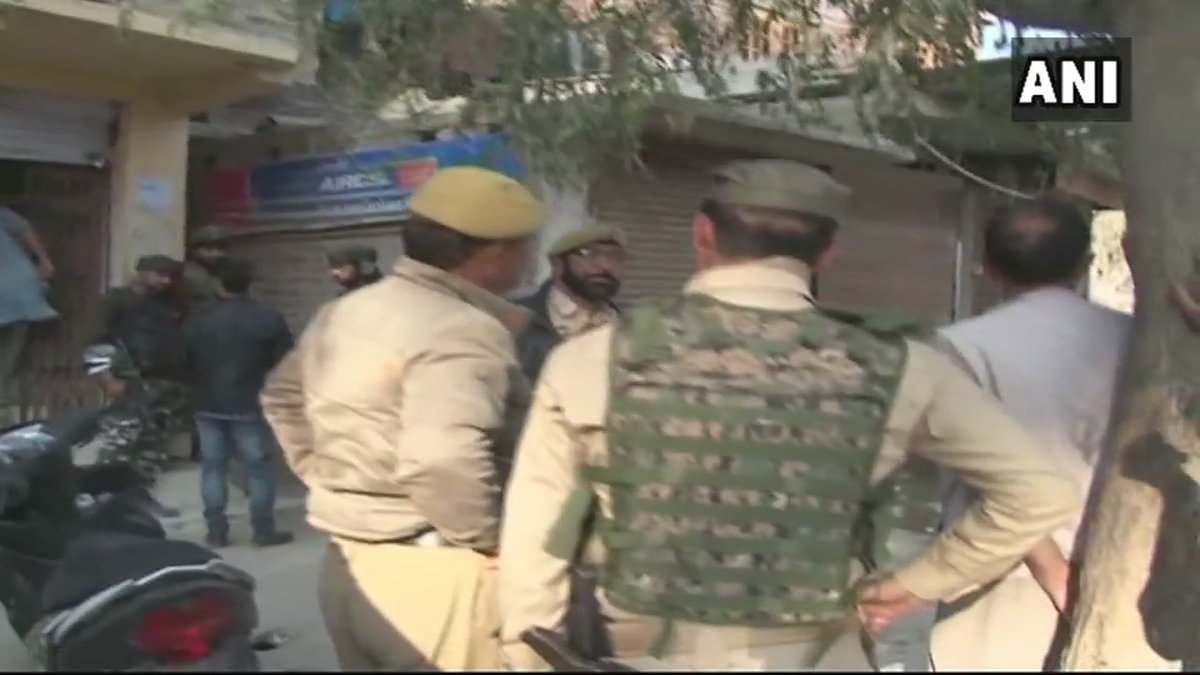 J&K: Militants looted Indian rupees 5,39,000 in cash from J&K Bank branch in Marhama Sangam in J&K's Anantnag