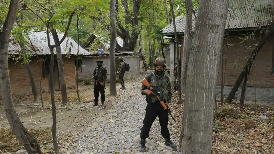 Militant killed in encounter with security forces in J-K's Pulwama    
