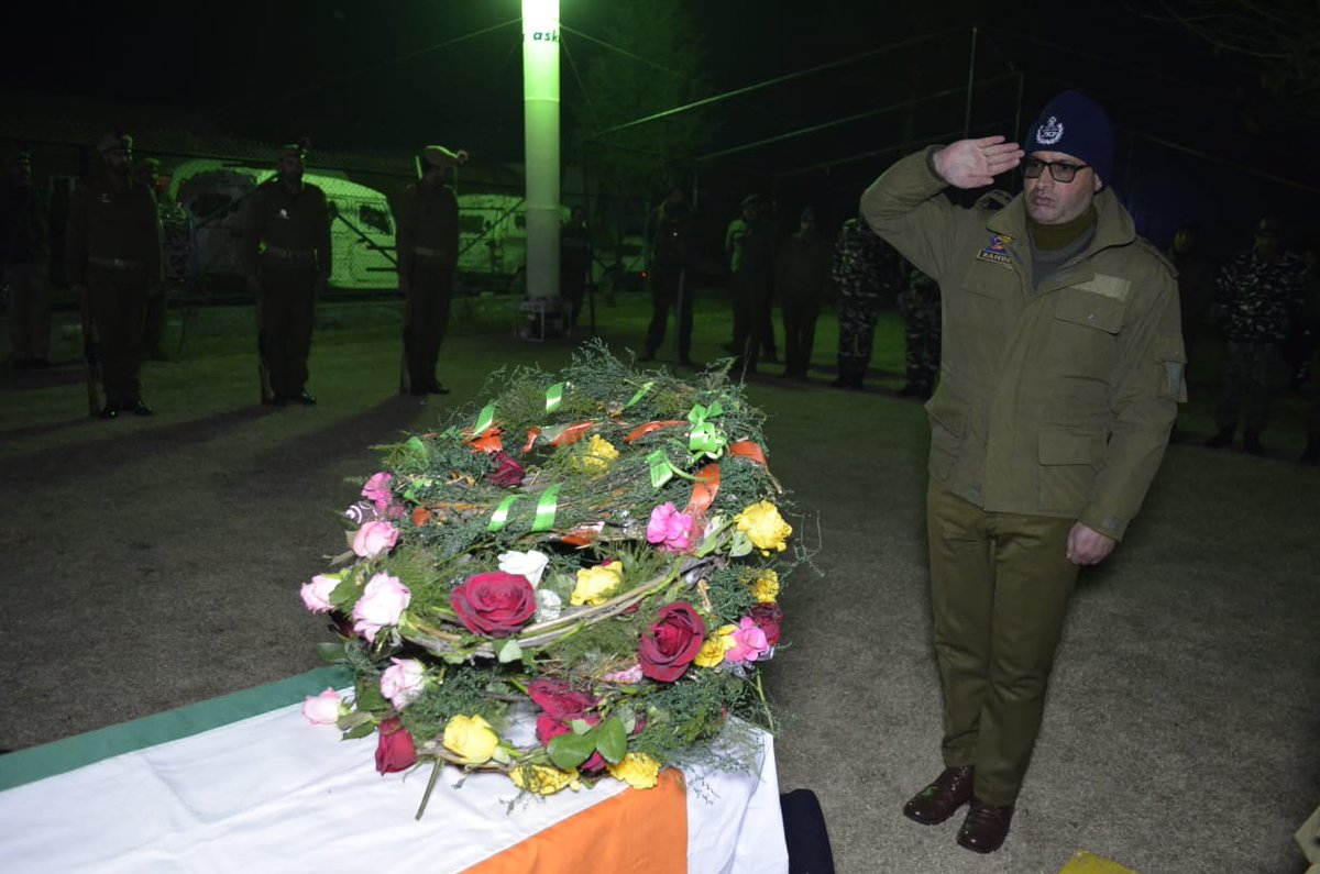 Wreath laying ceremony for  Kashmire police Sameer Ahmad Mir who was killed today evening held at DPL Pulwama. Senior officers led by SSP Pulwama laid floral wreaths on the mortal remains and paid rich tributes to the dead