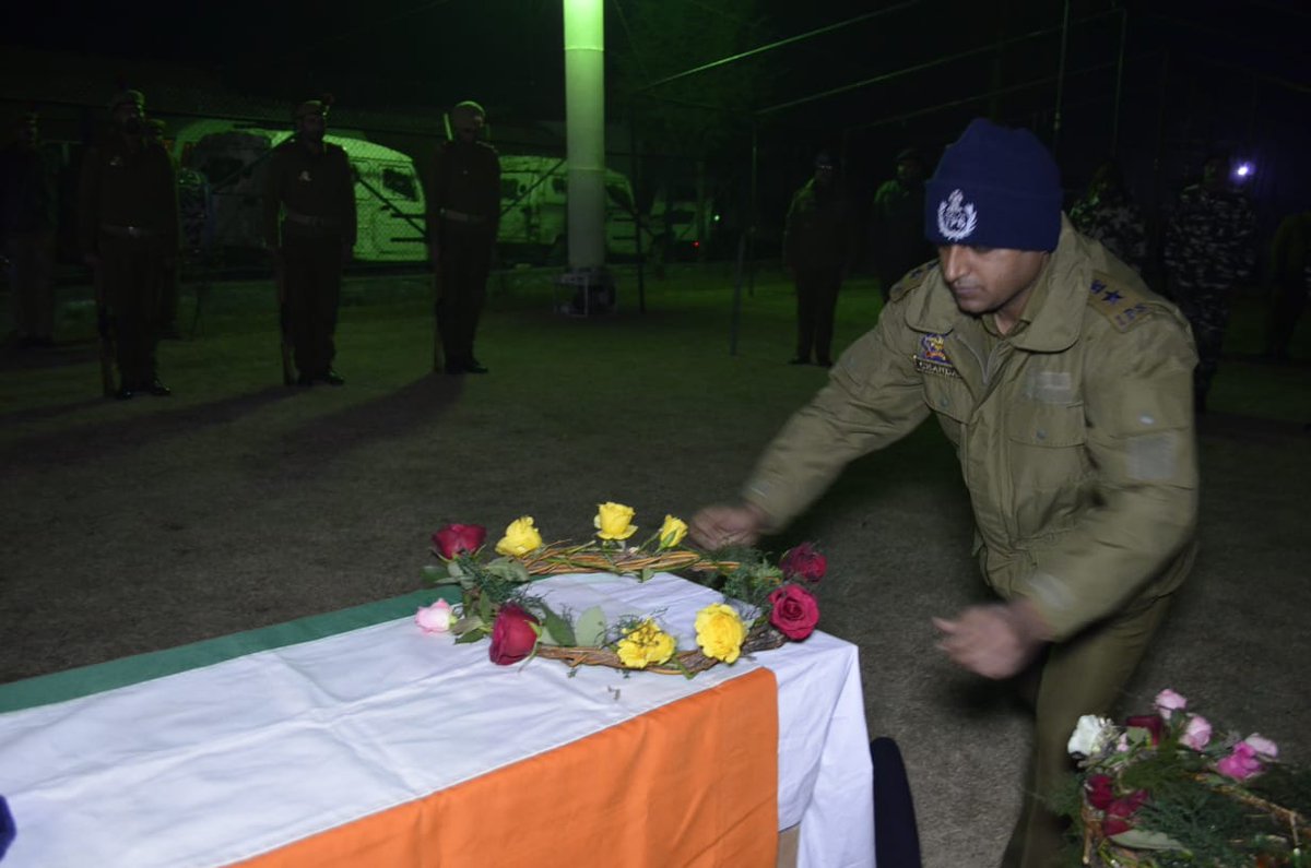 Wreath laying ceremony for  Kashmire police Sameer Ahmad Mir who was killed today evening held at DPL Pulwama. Senior officers led by SSP Pulwama laid floral wreaths on the mortal remains and paid rich tributes to the dead