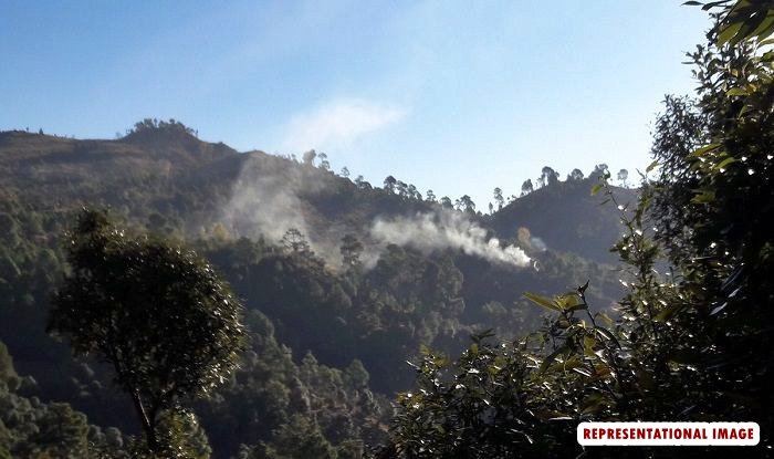 India: Pakistan violates ceasefire along LoC in Nowshera sector in J&K ; Indian Army gives reply   