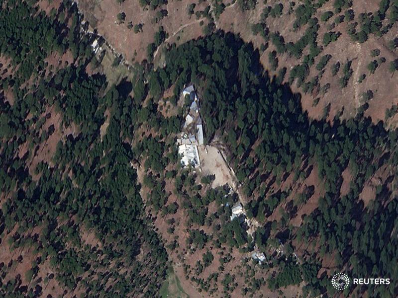 Satellite images reviewed by @Reuters cast doubt on claims by the Indian government of Prime Minister Narendra Modi about strikes by Indian jets on Islamist militants in Pakistan  
