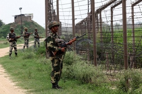 Army man killed, three wounded in cross-LoC firing in Jammu and Kashmir  The armies of India and Pakistan exchanged heavy fire along the Line of Control (LoC) in Keri Battal of Sunderbani sector     
