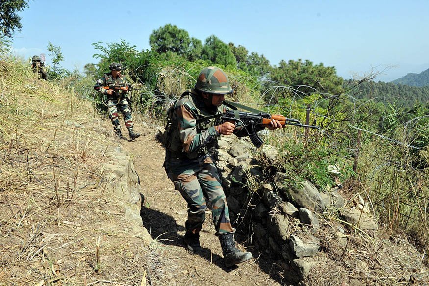 Encounter starts between militants and security forces at Panjran, Lasipora in Pulwama (Jammu and Kashmir); operation underway.   