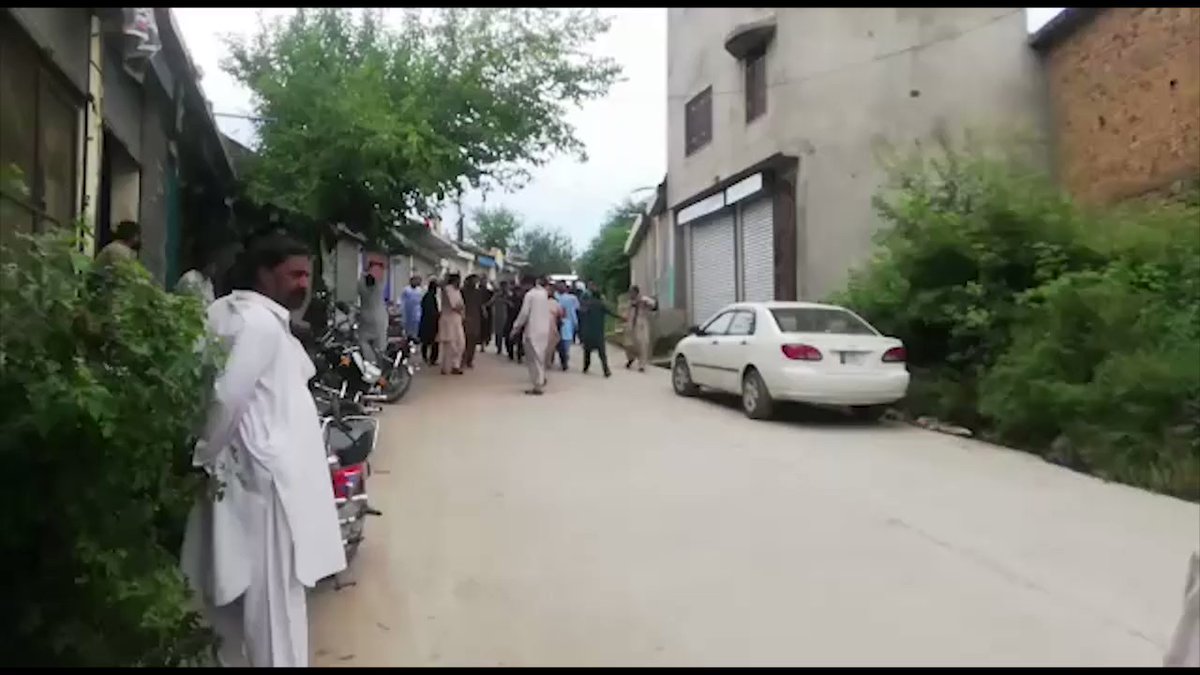 Thousands of Kashmiris from Azad Kashmir side have gathered near the Line of Control (LoC) to protest the scrapping of Article370 by the Indian govt