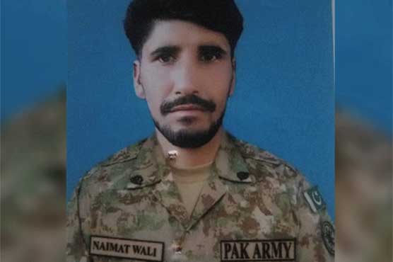 One Pakistani soldier Naimat Wali killed in latest round of clashes between India and Pakistan armies along LoC