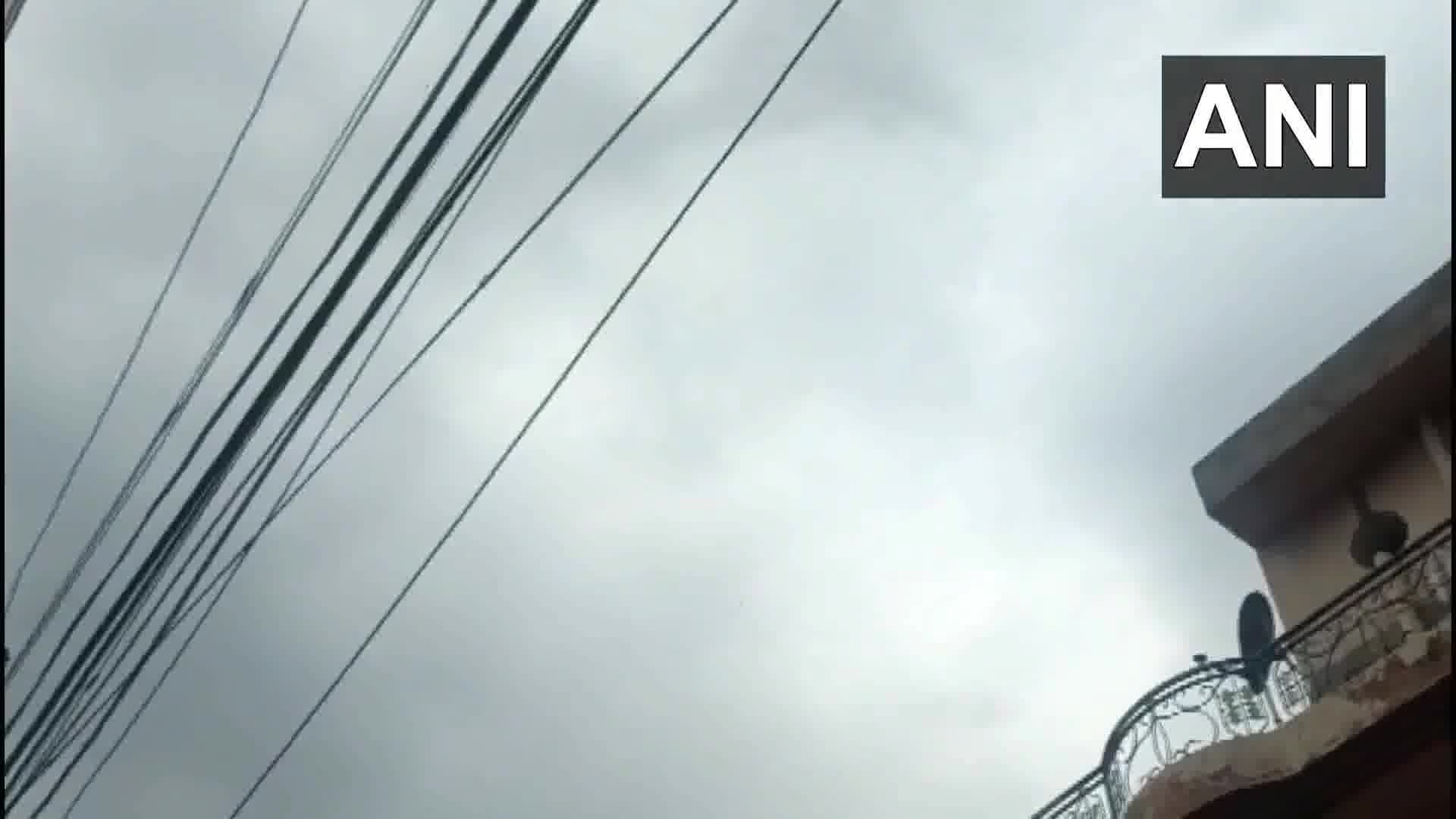Punjab: Luchtverdedigingssysteem heeft een drone boven Pathankot vernietigd; het geluid van het uitschakelen van de drone is te horen in de video