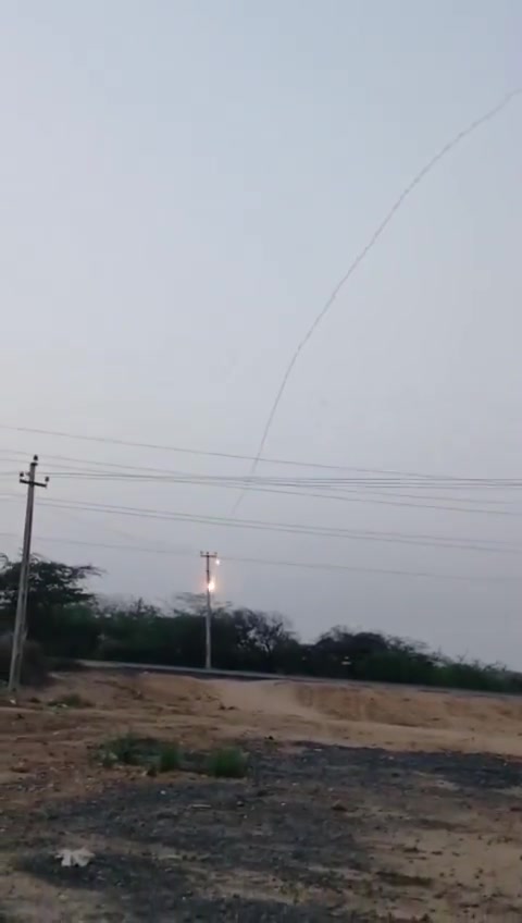 Projectile seen overflying over Gujarat's Kutch