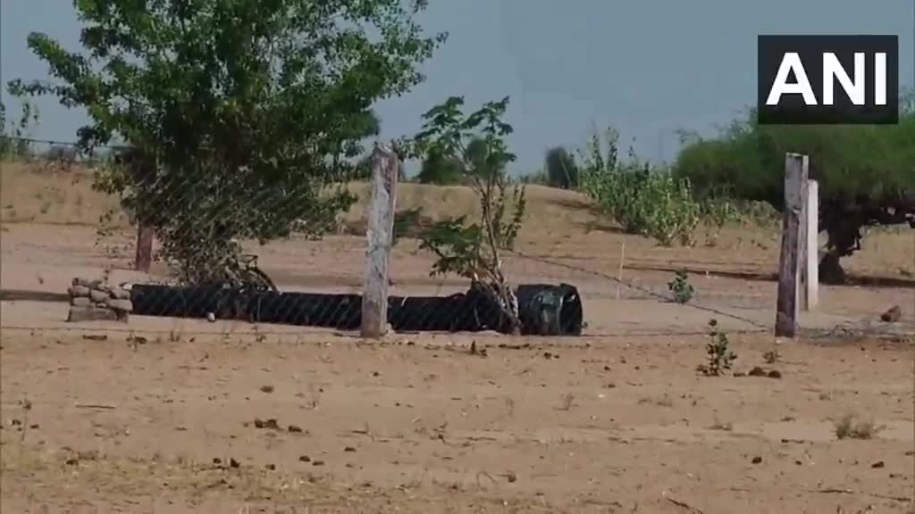 Een groot raketfragment gevonden in Pokhran, Rajasthan